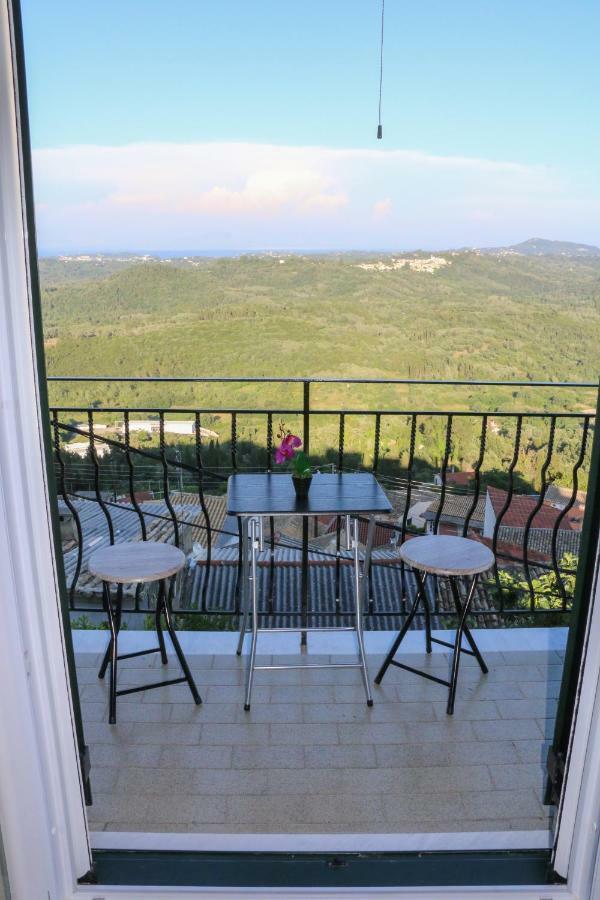 Nikolas View House Пелекас Екстериор снимка
